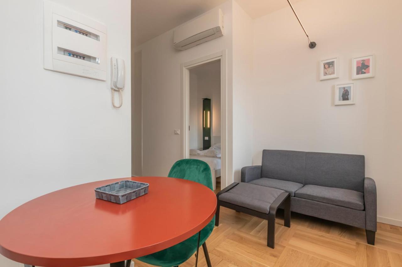 Luxury Apartment Savona 65 Mediolan Zewnętrze zdjęcie